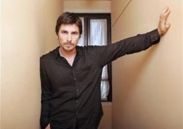 CHRISTIAN BALE www.yourmoviestars.com